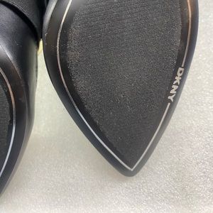 DKNY pumps size 9